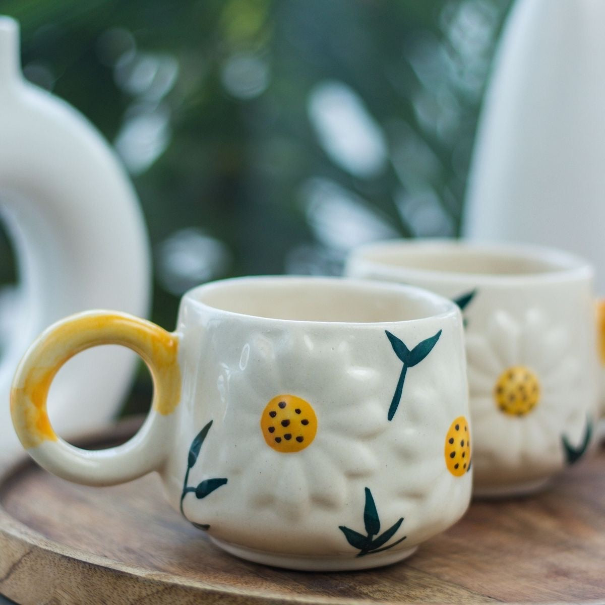 Cozy Daisy Mug and Saucer