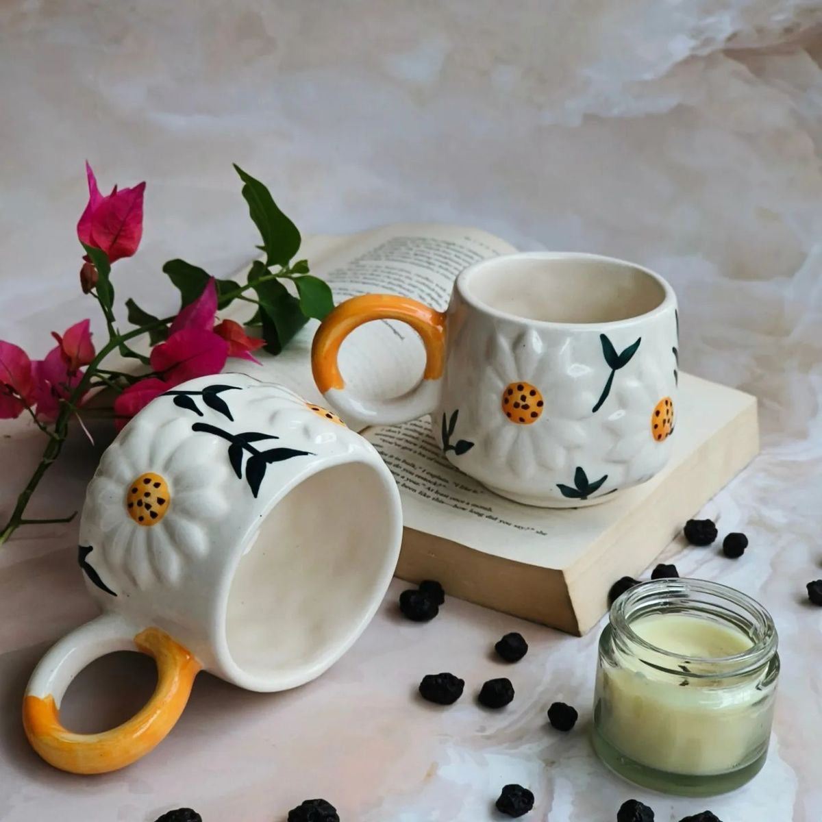 Cozy Daisy Mug and Saucer